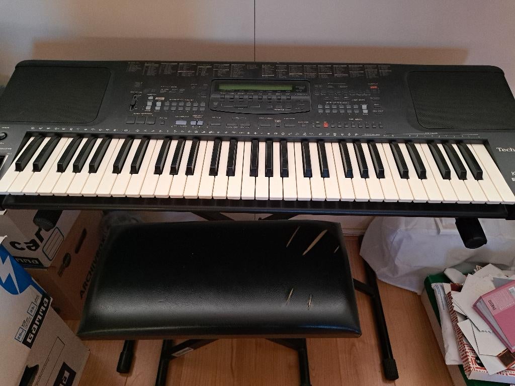 Elektrische keyboard, Musique & Instruments, Claviers, Comme neuf, Enlèvement, Avec pied, 61 touches