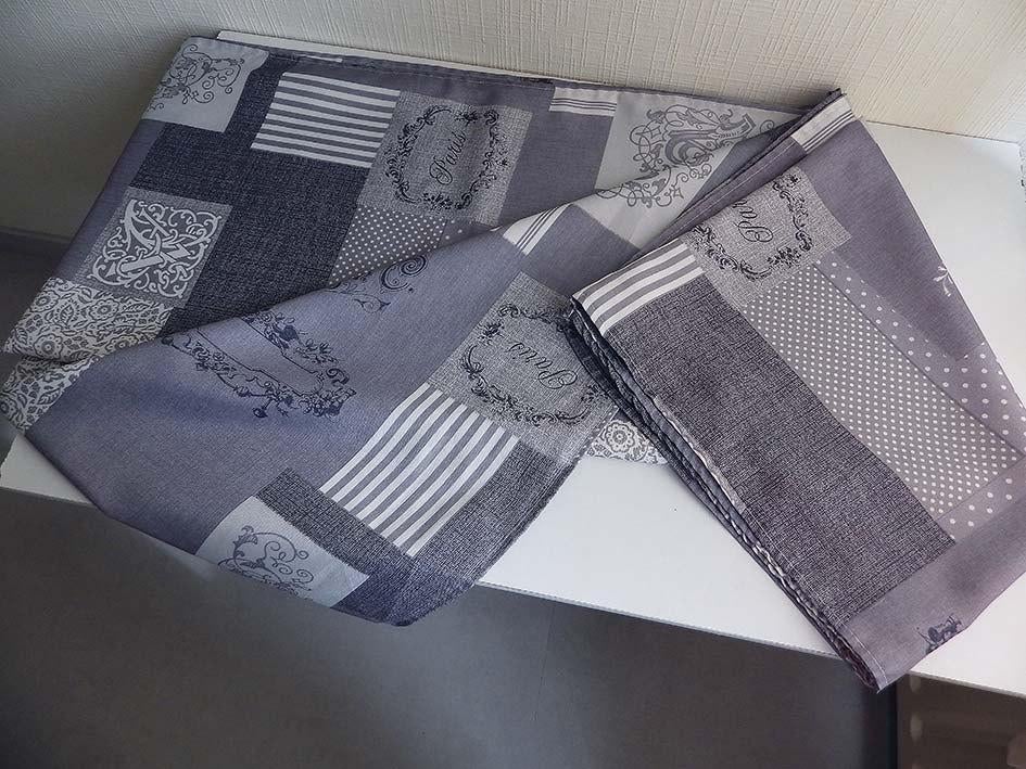 Diverse (Lot) Tafellakens: €.5,00 p/st., Ophalen, Zo goed als nieuw, Rechthoek, Binnen