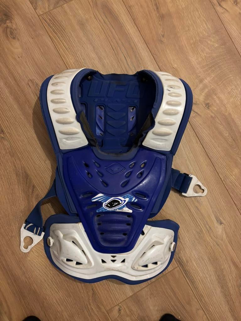 Bodyprotector / harnas ufo motorcross, Ophalen