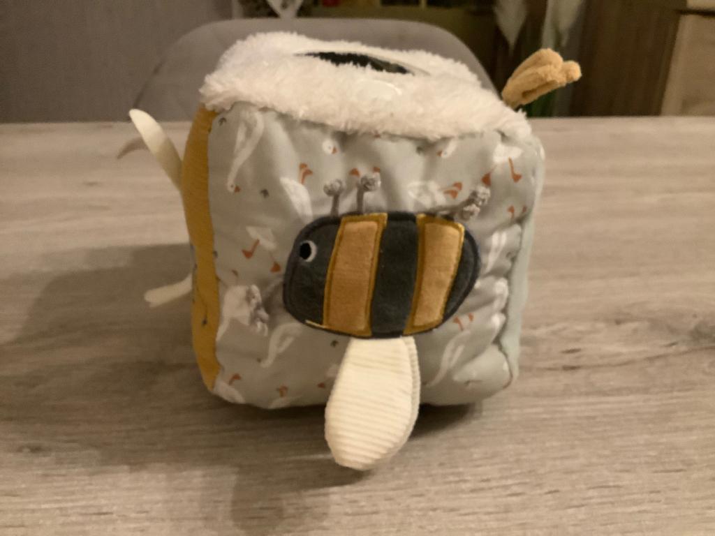 Baby Little Dutch pluche activiteiten kubus (13x13 cm), Kinderen en Baby's, Speelgoed | Educatief en Creatief, Zo goed als nieuw