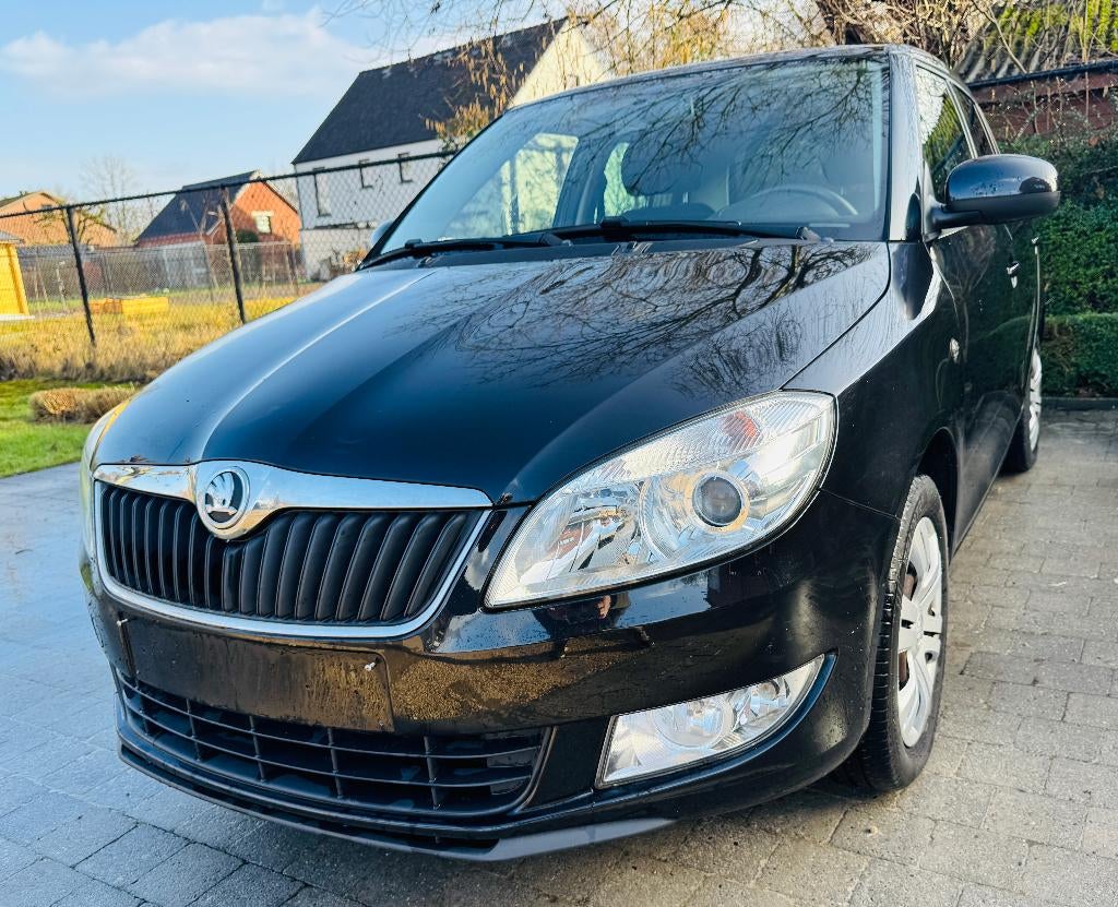 SKODA FABIA 1.2i ESSENCE HOMOLOGUÉE À SEULEMENT 87 000 KM, Autos, Euro 5, Achat, Entreprise, Autre carrosserie