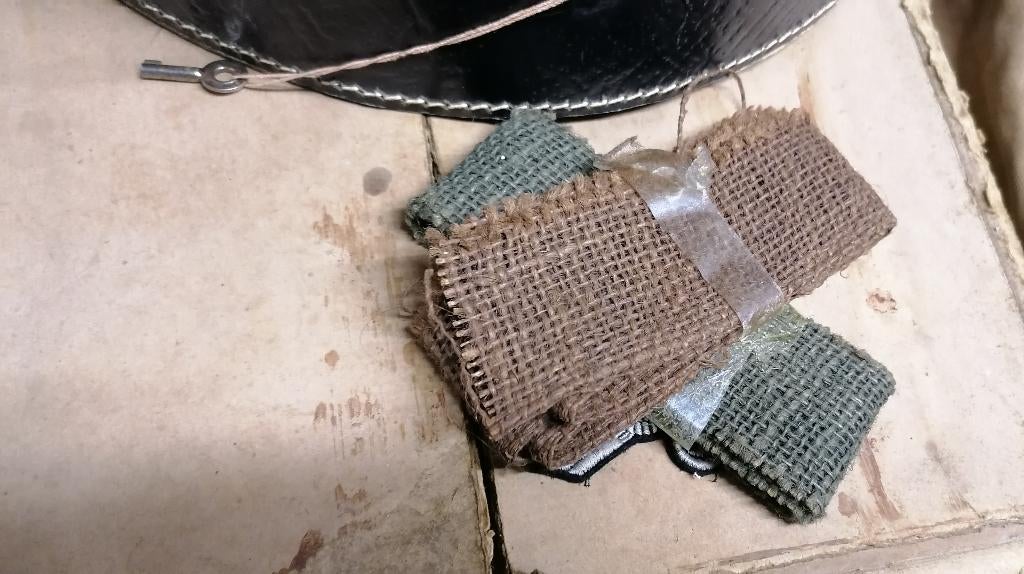 Bandes de camouflage militaire US Américaine WW2, Collections, Envoi, Autres, Casque ou Béret