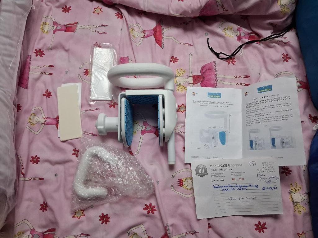 handgreep badrand, Diversen, Verpleegmiddelen, Ophalen, Zo goed als nieuw