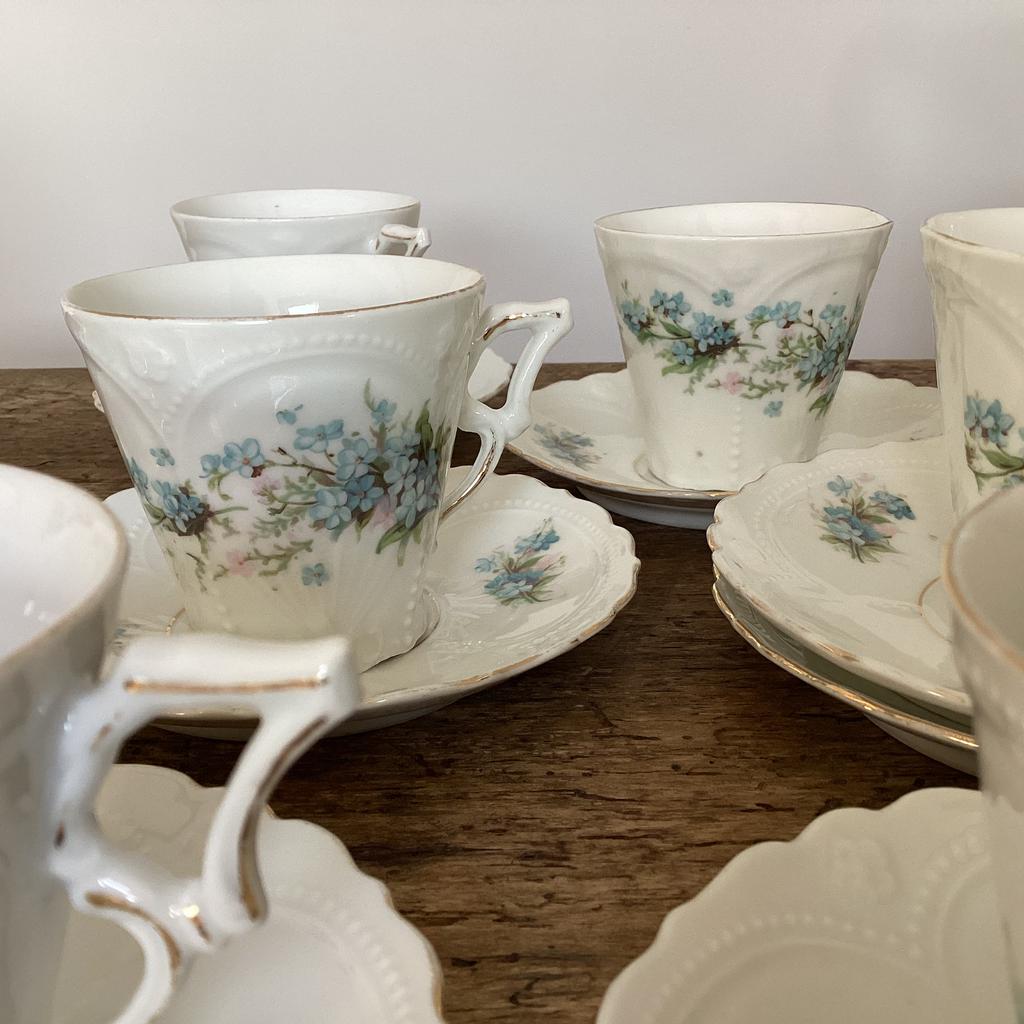 Oud koffieservice, Ophalen