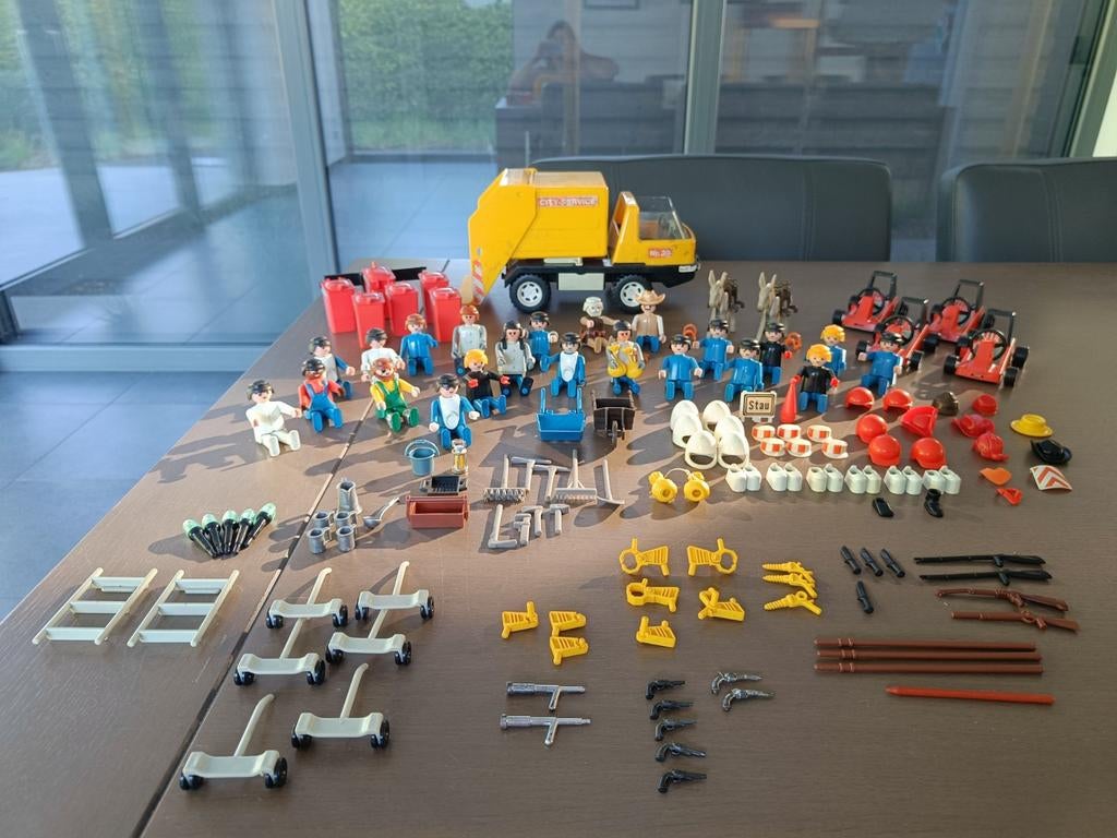 Groot lot vintage Playmobil jaren 1970-1980: meerdere sets, Enfants & Bébés, Jouets | Playmobil, Comme neuf, Ensemble complet