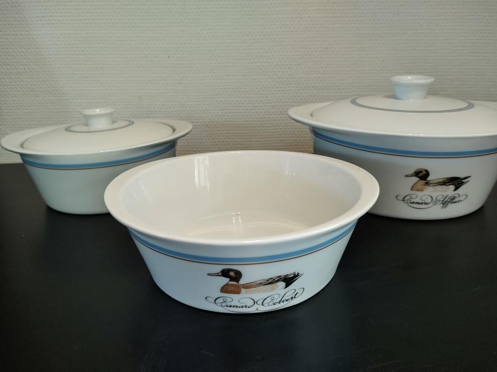 Vuurvaste kommen porcelaine d'Auteuil, Canard Siffleur, Huis en Inrichting, Keuken | Servies, Ophalen of Verzenden, Bord(en)