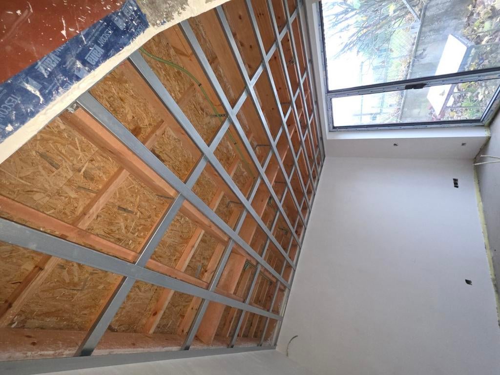 plafonnage et aménagement intérieur, Enlèvement ou Envoi