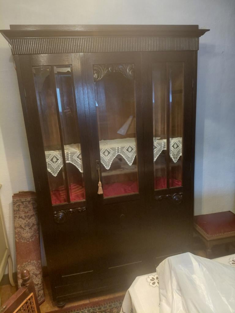 Inboedel van kasten en slaapkamer sterfgeval, Ophalen