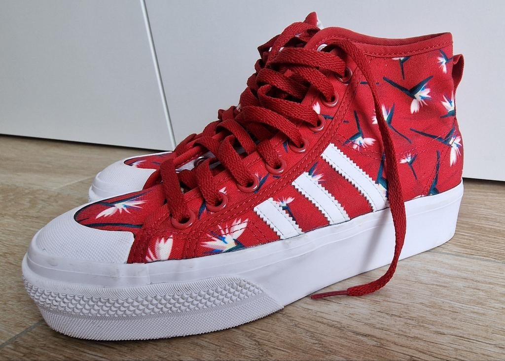 Baskets femmes Adidas Thebe 39, Enlèvement ou Envoi, Comme neuf, Chaussures