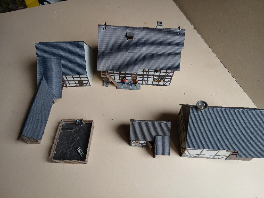 Ferme du nord de l'Allemagne, Hobby & Loisirs créatifs, Autres marques, Enlèvement ou Envoi, Utilisé, Pont, Tunnel ou Bâtiment