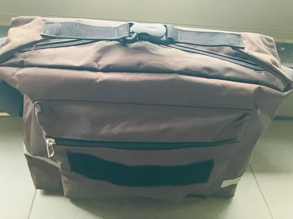 Fietstas enkel donkerbruin, Ophalen, Gebruikt