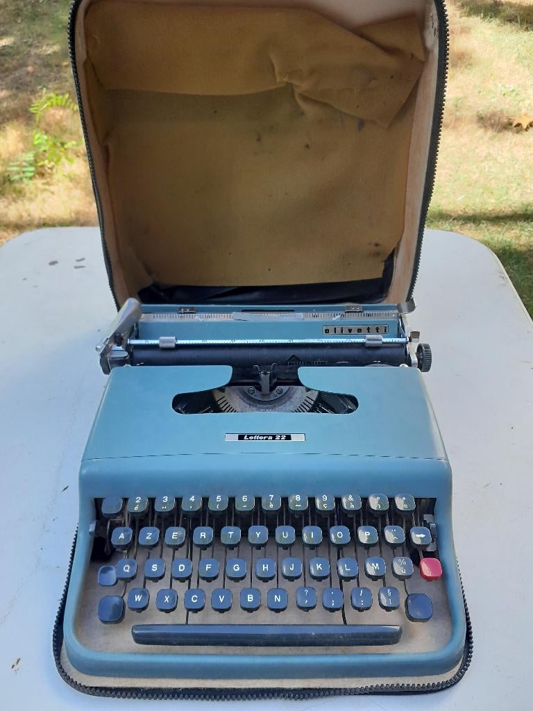 Olivetti Lettera, Ophalen, Gebruikt
