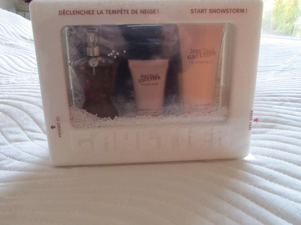GAULTIER CLASSIC box + producten, Verzamelen, Parfumverzamelingen, Verzenden