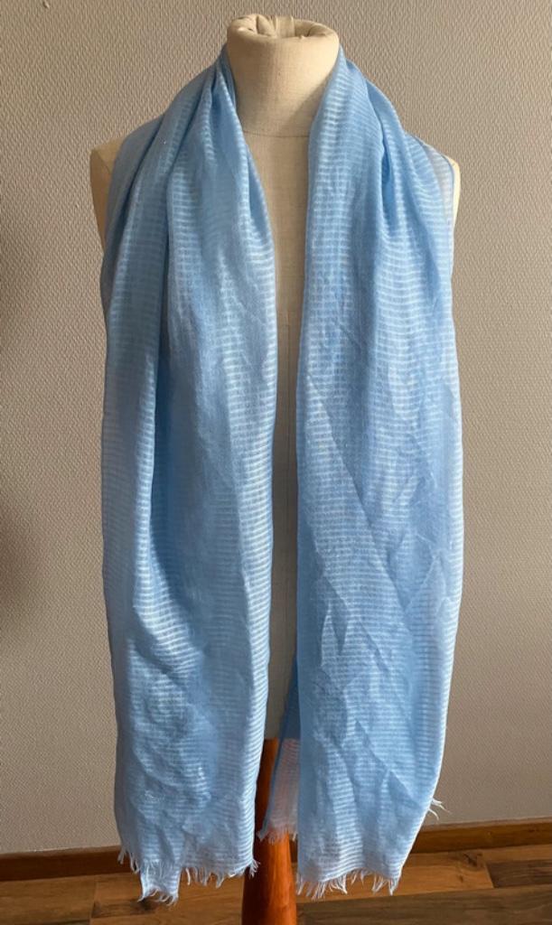Lichtblauwe sjaal, Envoi, Comme neuf, Écharpe