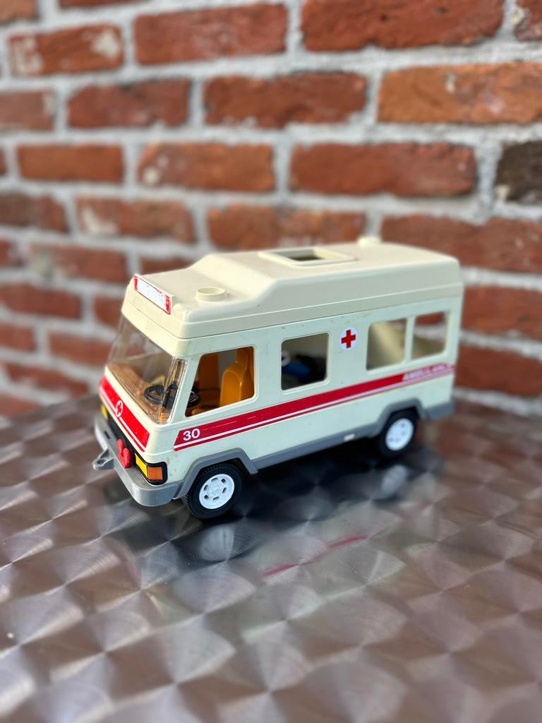 Playmobile vintage ambulance ziekenwagen, Kinderen en Baby's, Speelgoed | Playmobil, Ophalen, Gebruikt