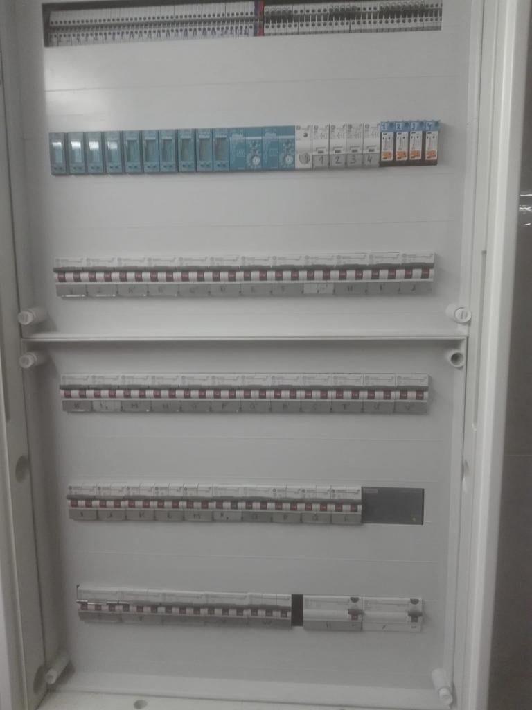 Uw betaalbare elektricien in groot Antwerpen