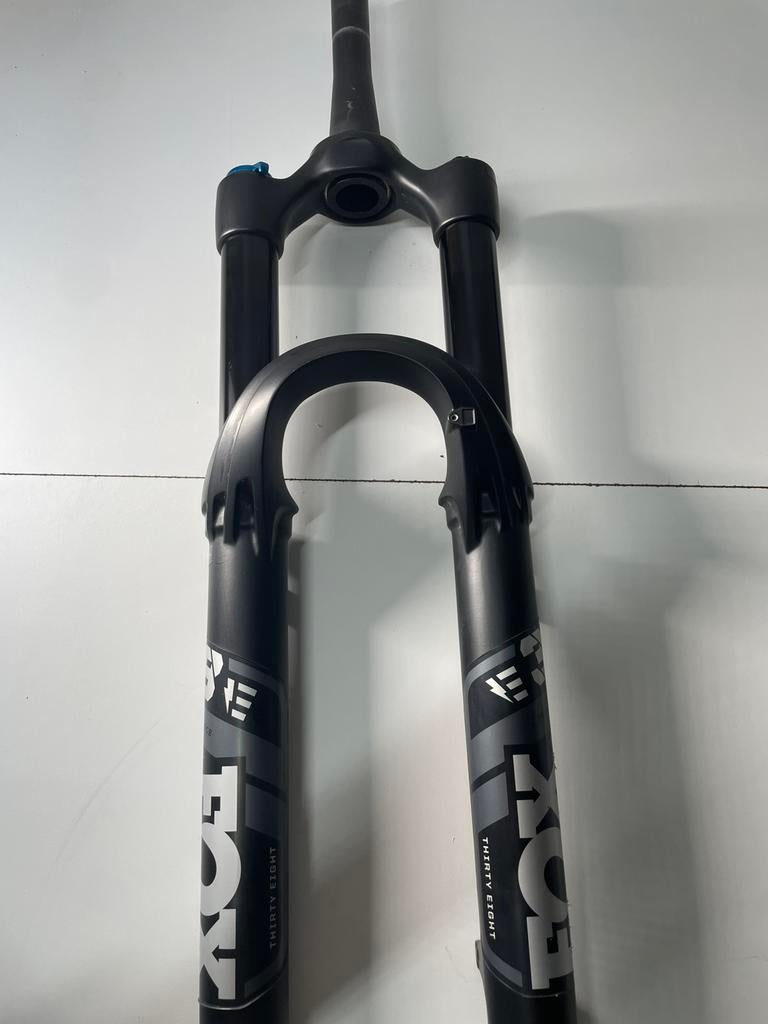 Fox 38 ebike, Vélos & Vélomoteurs, Enlèvement