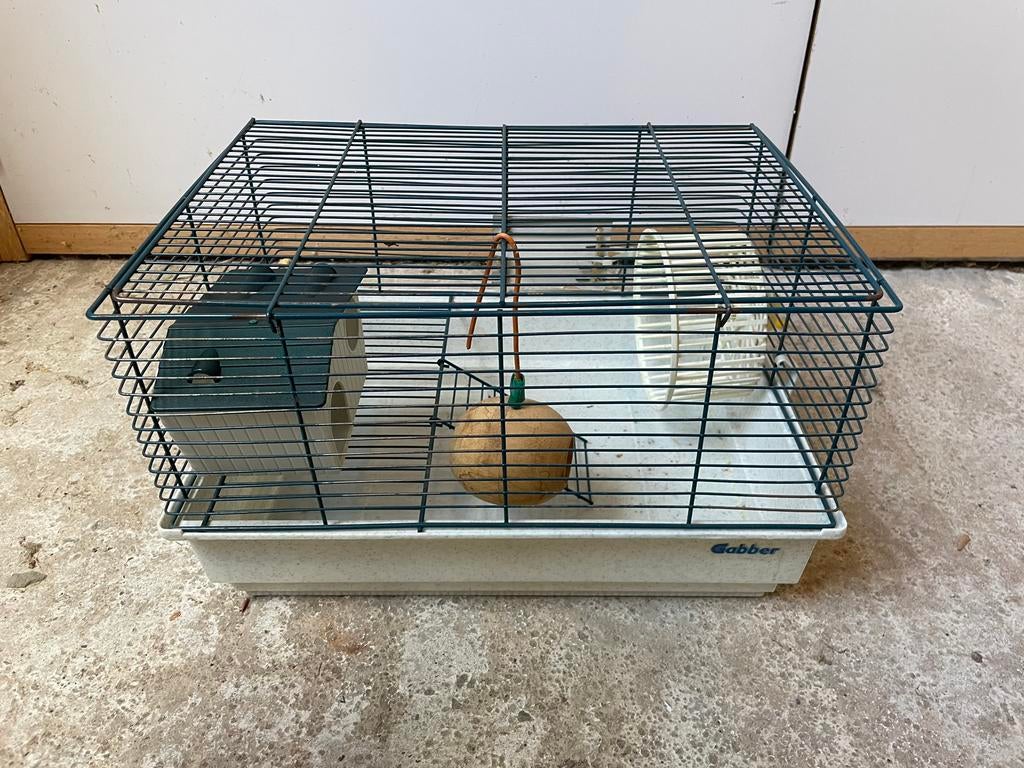 Hamsterkooi, Ophalen, Zo goed als nieuw