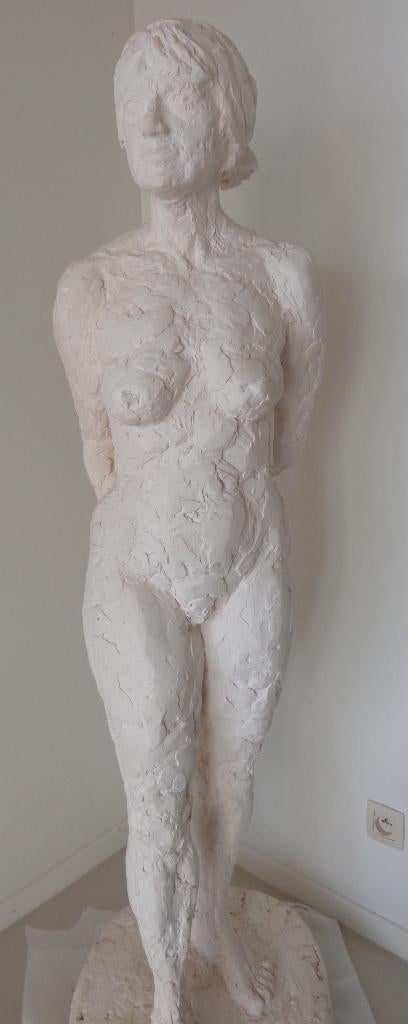 MARIA VAN DER LAAR / NAAKTE VROUW / SCULPTUUR GIPS / H=167cm, Enlèvement