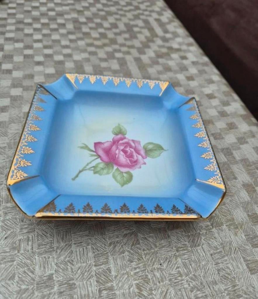 Lichtblauwe Bavaria asbak met gouden kant en roos - gemerkt, Ophalen of Verzenden