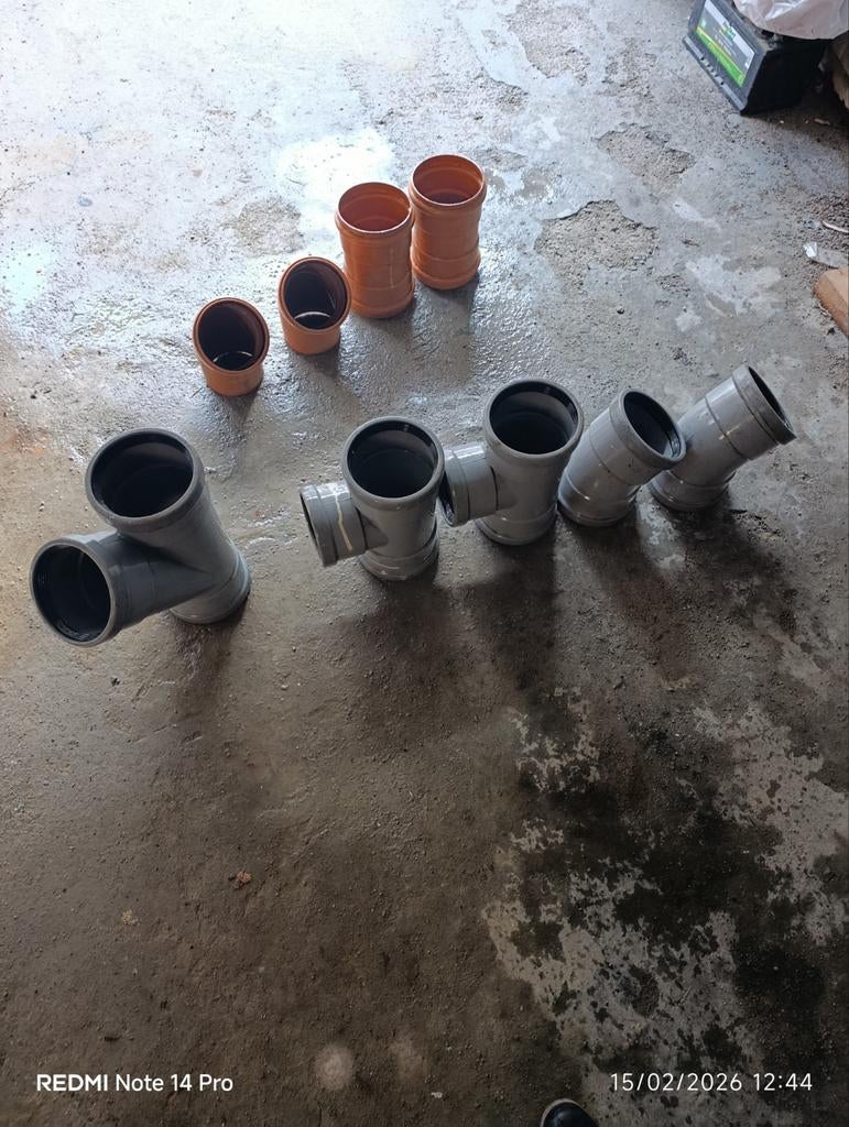 Coudes,Manchons,Té en PVC125, Bricolage & Construction, Tuyaux & Évacuations, Enlèvement, Coudes