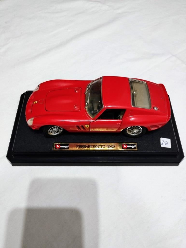 FERRARI miniature 250 GTO 1962, Enlèvement, Comme neuf