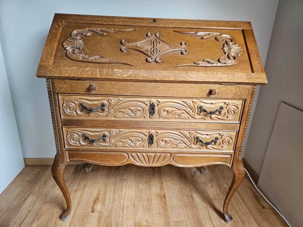 Antieke secretaire Louis XV-stijl, Enlèvement
