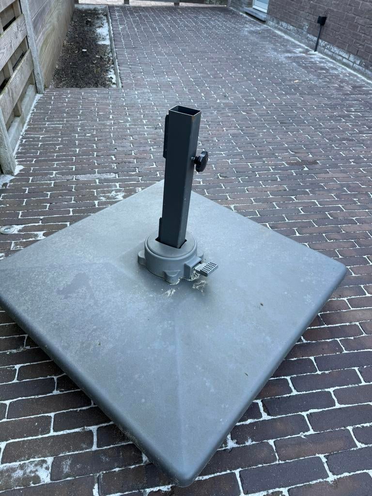 Parasolvoet op wielen 78cm x 78cm, Tuin en Terras, Parasols, Ophalen, Zo goed als nieuw, Parasolvoet