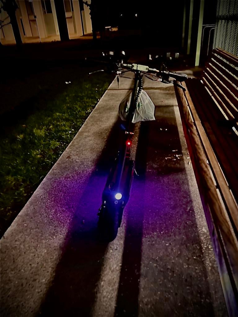 Kugoo kirin m4, Fietsen en Brommers, Steps, Ophalen, Zo goed als nieuw, Elektrische step (E-scooter)