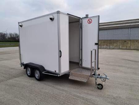 Wc wagen te huur, Enlèvement