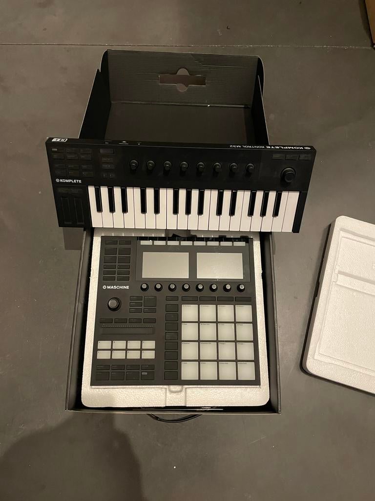 Maschine mk3 + komplete keyboard, Ophalen, Gebruikt