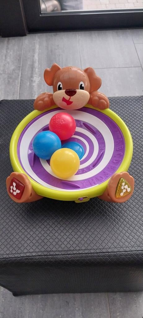 Bright starts Spin & Giggle puppy, Enfants & Bébés, Jouets | Jouets de bébé, Enlèvement