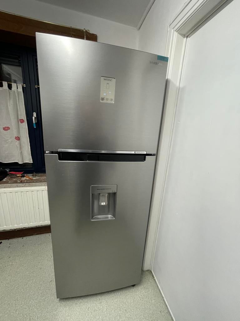 Réfrigérateur, Ophalen, Zo goed als nieuw