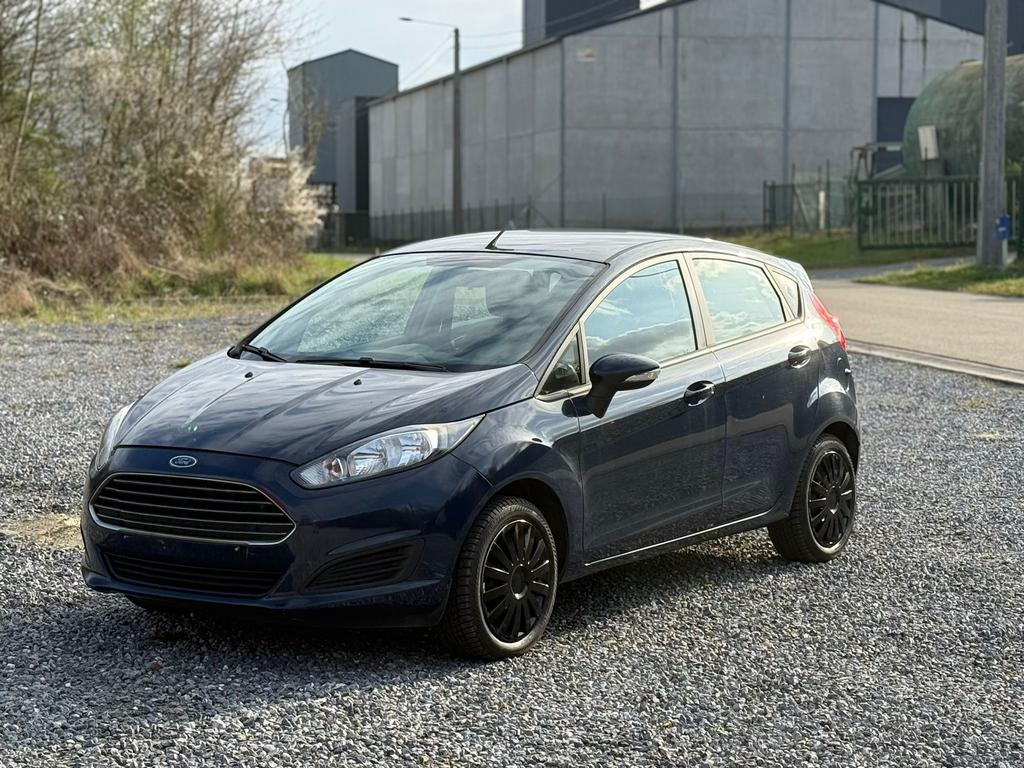 Ford fiesta // 119.000 km // 2015 / prete à immatriculer //, Auto's, Ford, Particulier, Fiësta, Parkeersensor, Benzine, Euro 5