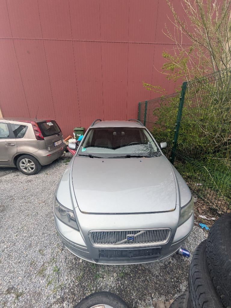 Volvo V50 1800i 2006 - EXPORT -, Auto's, Volvo, Voorwielaandrijving, Zwart, 4 cilinders, Leder en Stof