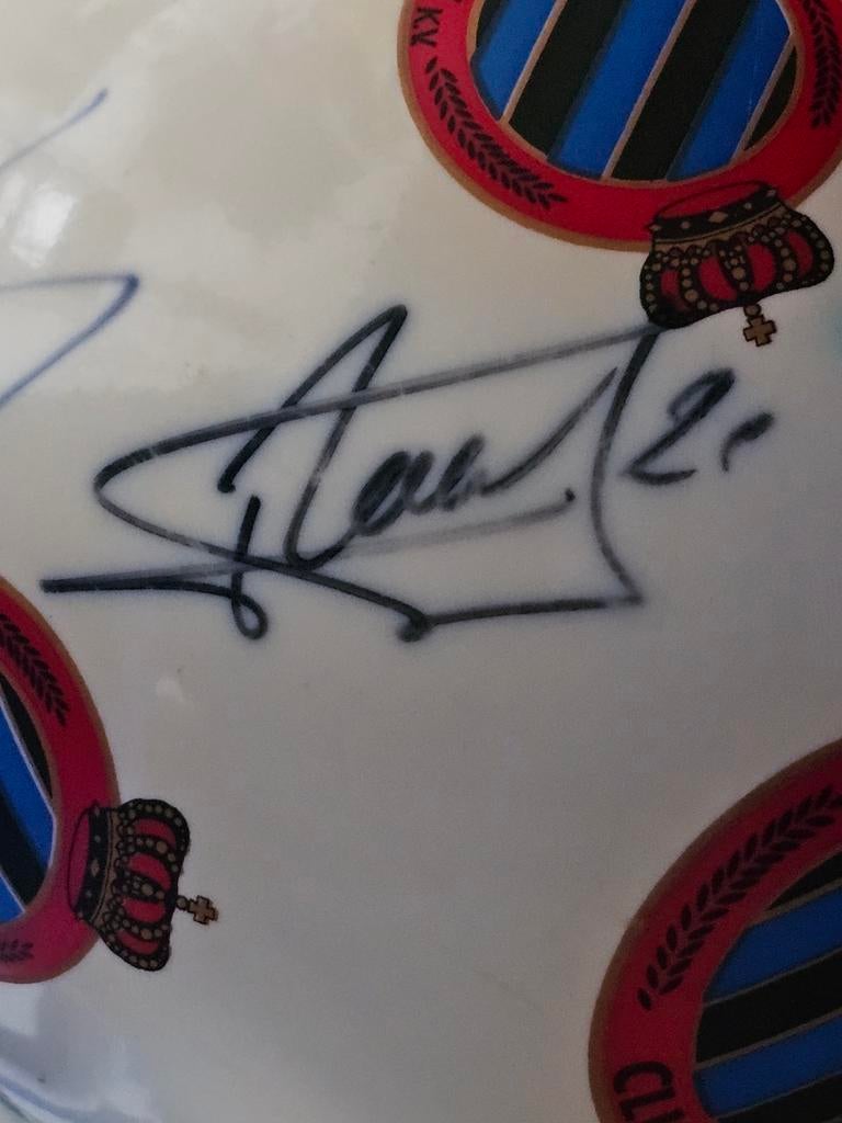 Club Brugge vintage gesigneerde bal, Ophalen