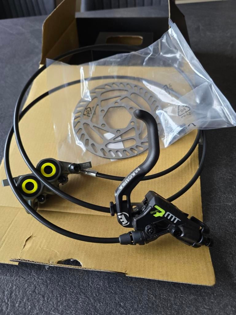 Magura mt 7 fonkelnieuw, Fietsen en Brommers, Ophalen of Verzenden