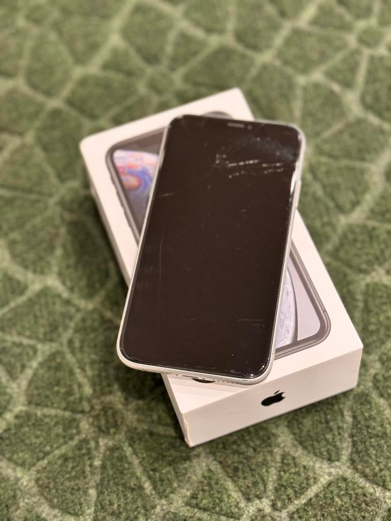 Iphone xr 128gb, Telecommunicatie, Mobiele telefoons | Apple iPhone, Ophalen of Verzenden, Zo goed als nieuw, IPhone XR