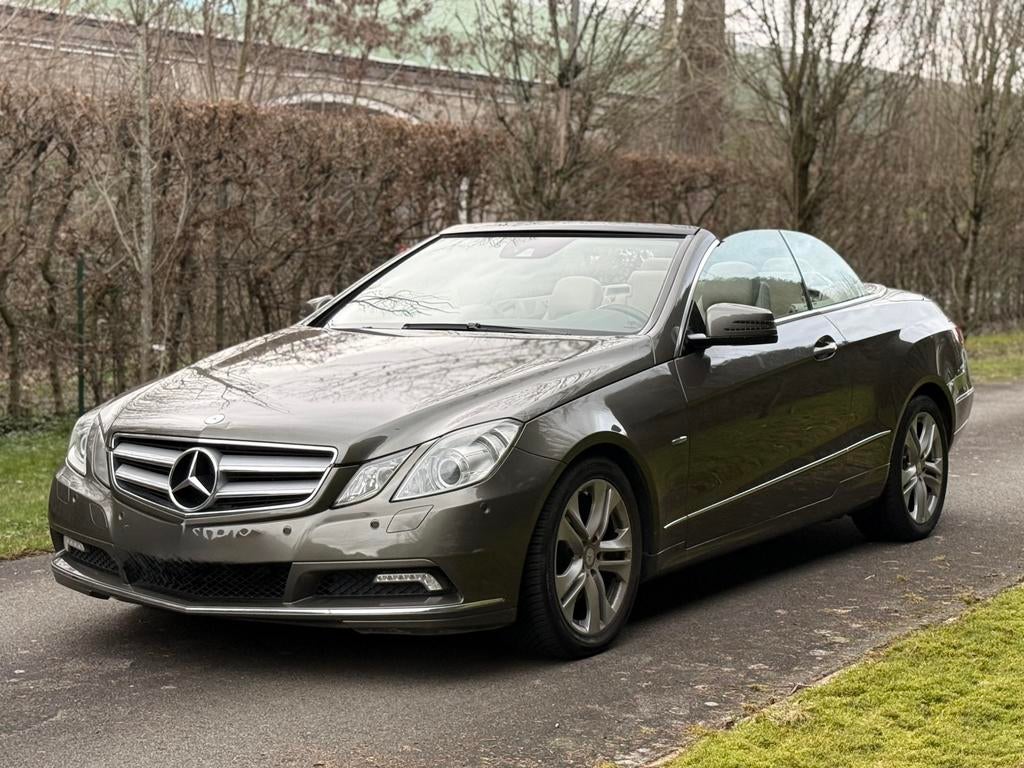 E250 cabriolet *BOITE AUTO*GPS*CRUISE*PRÊT À IMMATRICULÉ*, Auto's, Automaat, Achterwielaandrijving, 4 cilinders, Cabriolet