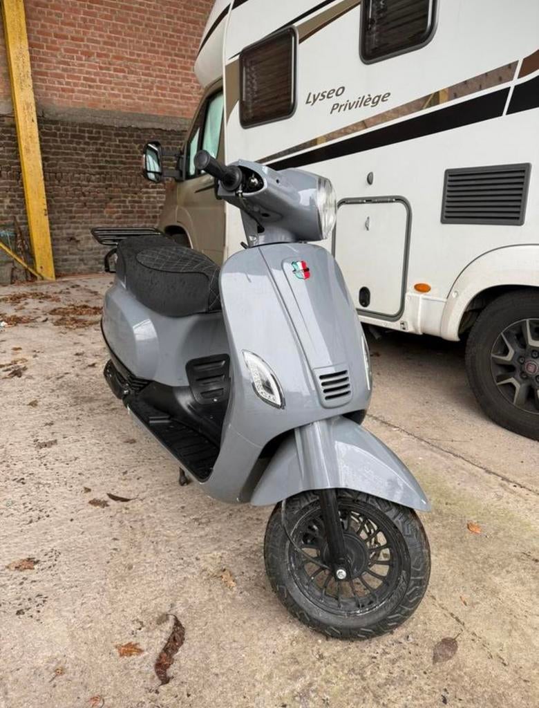 Gts Toscana 2022 A klasse, Autres marques, Enlèvement, Utilisé, Essence