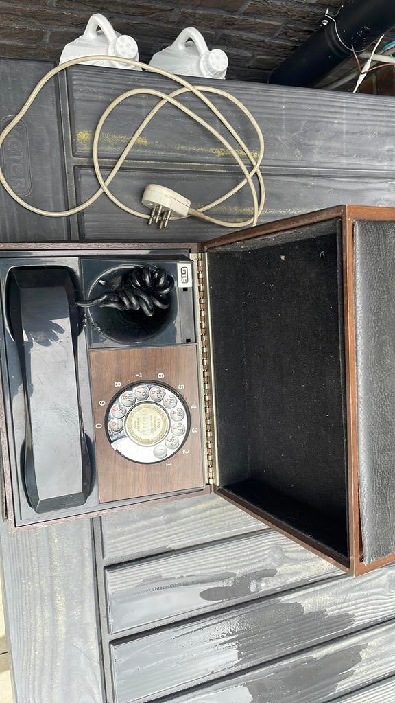 Amerikaans telefoon, Ophalen, Gebruikt