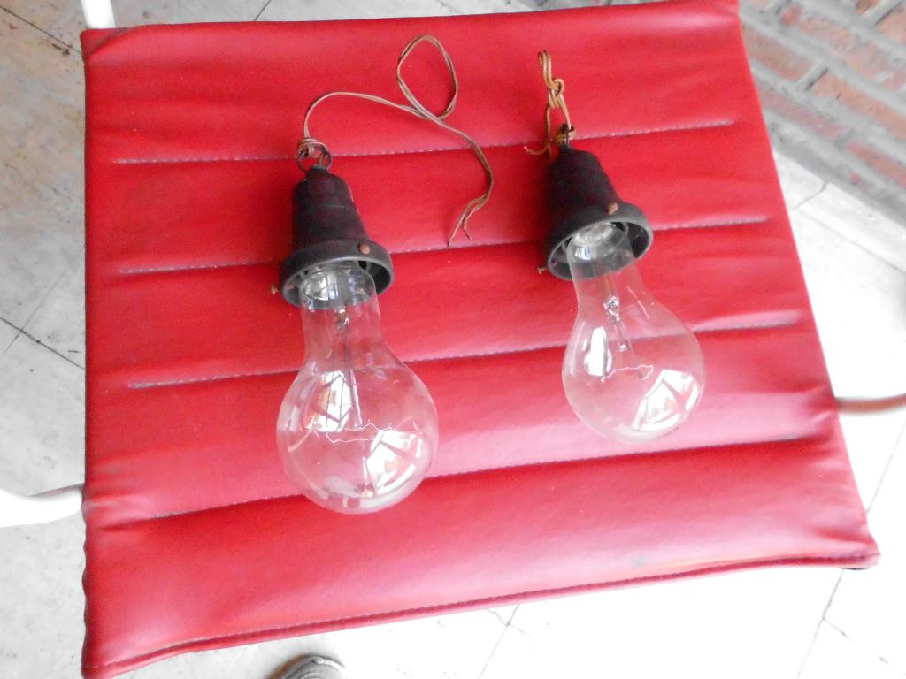 Vintage gloeilamp met design socket fitting, Huis en Inrichting, Ophalen, Gebruikt, Gloeilamp