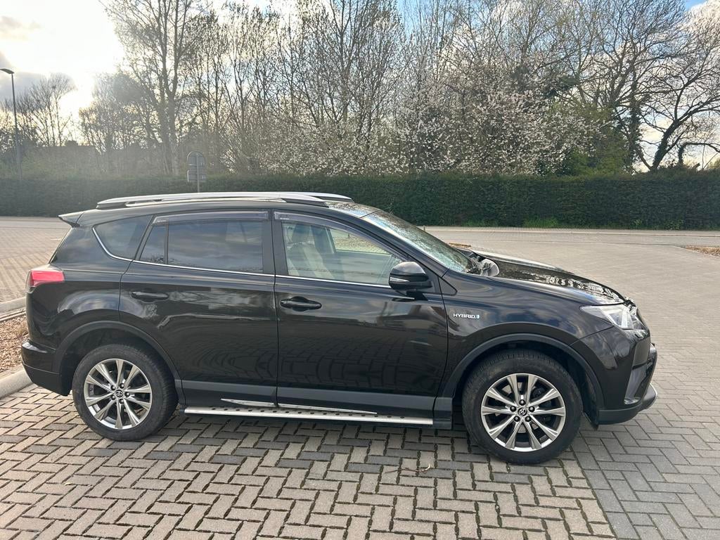 Toyota RAF 4 hybride 2018 75300 km FULL OPTION bieden mag !!, Autos, Toyota, Particulier, Rav4, ABS, Essence, Automatique, Enlèvement