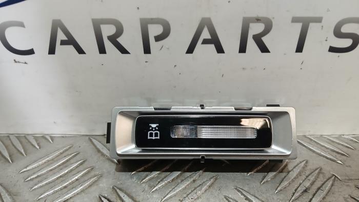 Eclairage intérieur arrière d'un Mercedes C-Klasse, 3 mois de garantie, Utilisé, -, -