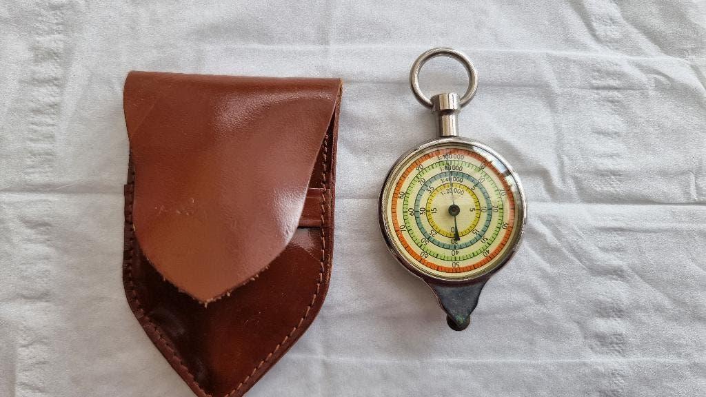 Landkaart afstandsmeter, Doe-het-zelf en Bouw, Meetapparatuur, Zo goed als nieuw, Ophalen