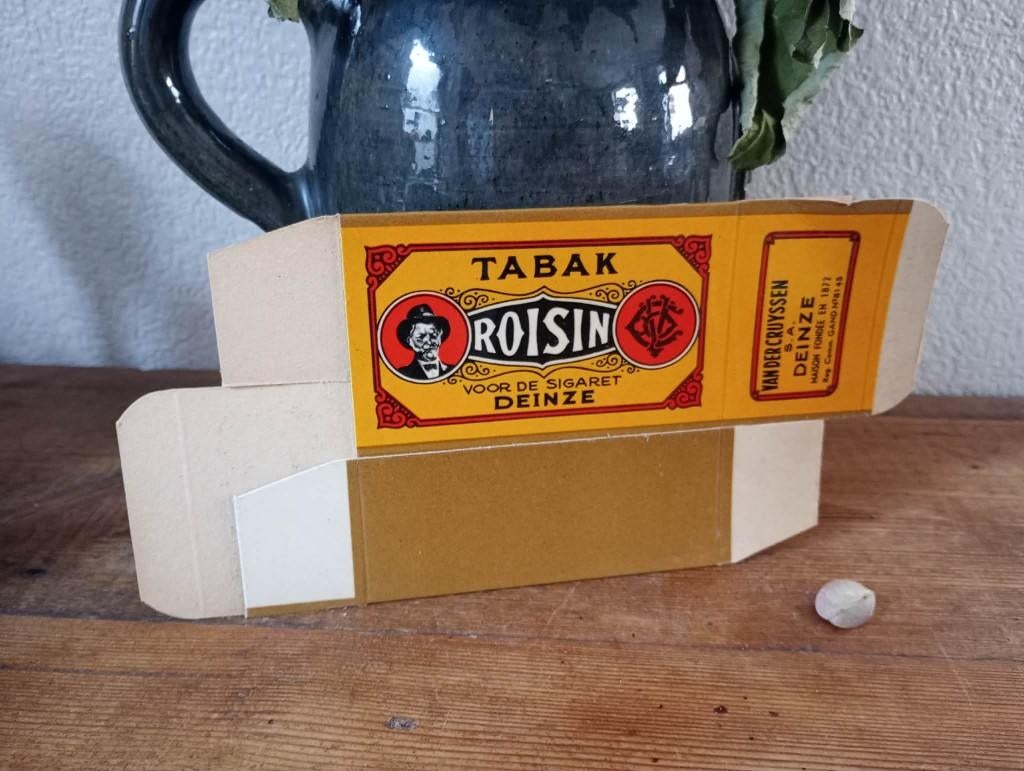 ongebruikte Roisin Van Der Cruyssen tabaksverpakking, Verzamelen, Ophalen of Verzenden, Zo goed als nieuw, Tabaksdoos of Verpakking