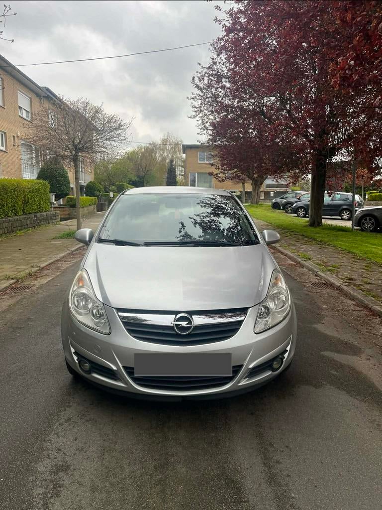 Opel corsa 1.3 diesel pret à immatriculer, Auto's, Stof, Bedrijf, Euro 4, Zilver of Grijs