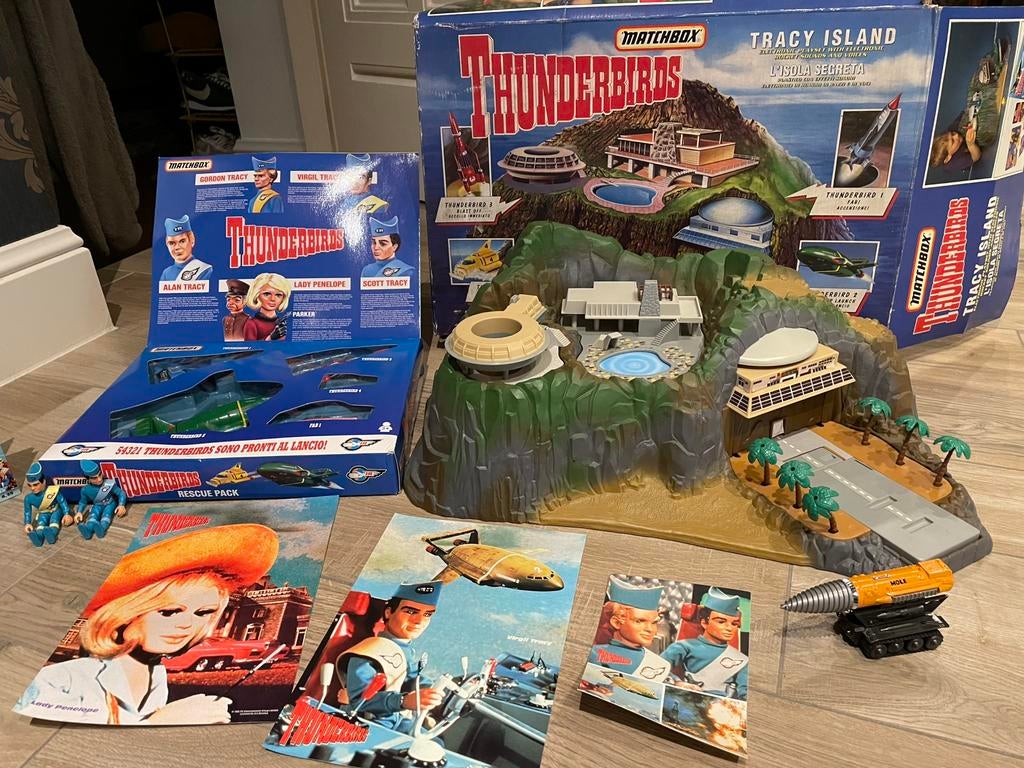 Thunderbirds Tracy Island + Rescue Pack (Matchbox 1992), Ophalen, Zo goed als nieuw