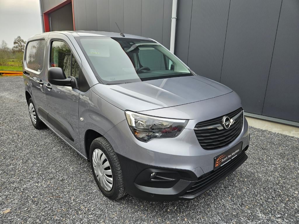 Opel Combo 1.5 Edition  12 maanden garantie   BTW wagen!, Auto's, Voorwielaandrijving, 75 kW, Stof, Euro 6