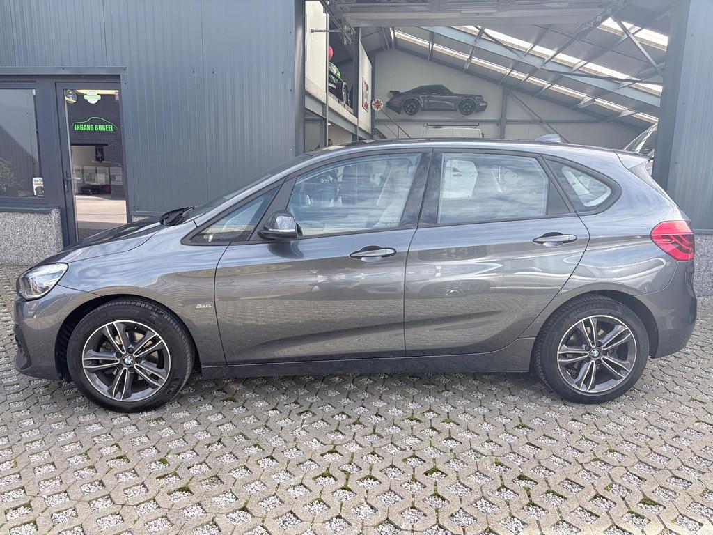 BMW 218 i Active Tourer - Automaat - Slechts 67000 km, Auto's, BMW, Gebruikt, 5 zetels, 3 cilinders, 140 pk